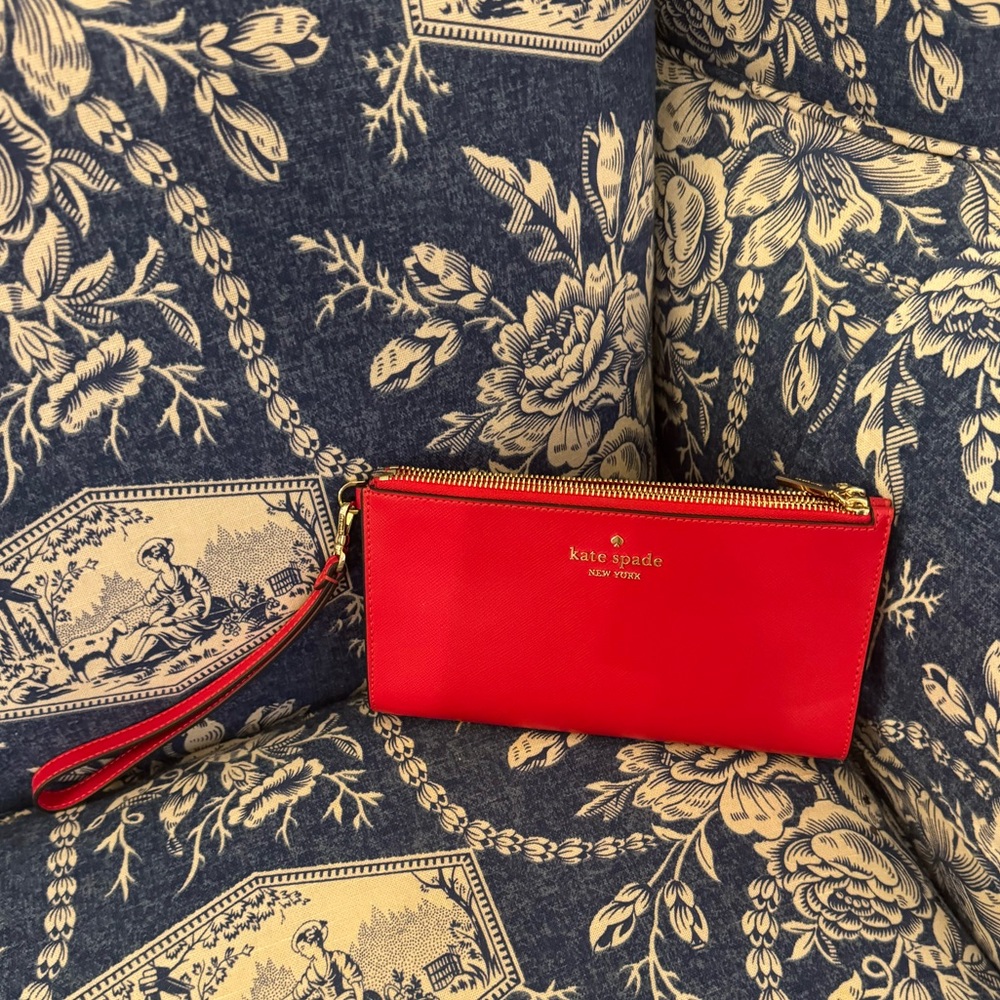 NWT Kate Spade Double Zip Leather Wristlet MAKE ME AN OFFER